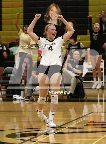 Thumbnail 1 in Casteel @ Verrado photogallery.