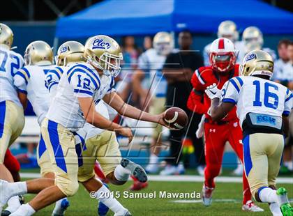 Thumbnail 3 in La Salle vs El camino  photogallery.