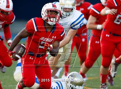 Thumbnail 1 in La Salle vs El camino  photogallery.