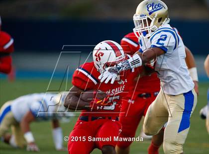 Thumbnail 3 in La Salle vs El camino  photogallery.
