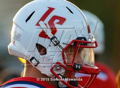 Thumbnail 3 in La Salle vs El camino  photogallery.