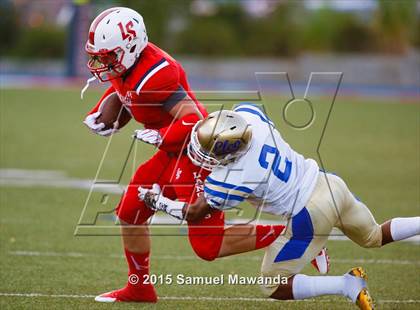 Thumbnail 1 in La Salle vs El camino  photogallery.