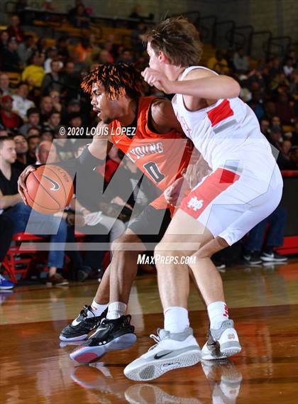 Thumbnail 1 in Whitney Young @ Mater Dei (Nike Extravaganza) photogallery.