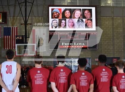 Thumbnail 2 in Whitney Young @ Mater Dei (Nike Extravaganza) photogallery.