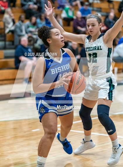Thumbnail 1 in Cathedral vs. Indianapolis Bishop Chatard (City Tournament) photogallery.