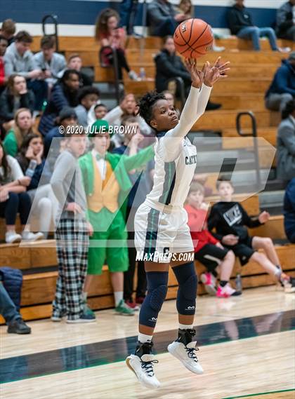 Thumbnail 1 in Cathedral vs. Indianapolis Bishop Chatard (City Tournament) photogallery.