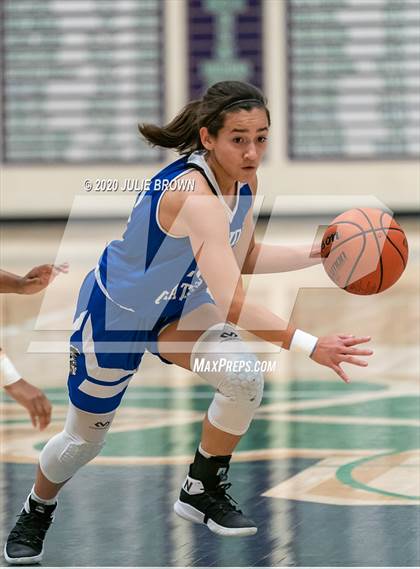 Thumbnail 2 in Cathedral vs. Indianapolis Bishop Chatard (City Tournament) photogallery.