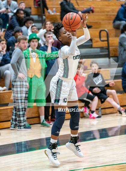 Thumbnail 3 in Cathedral vs. Indianapolis Bishop Chatard (City Tournament) photogallery.