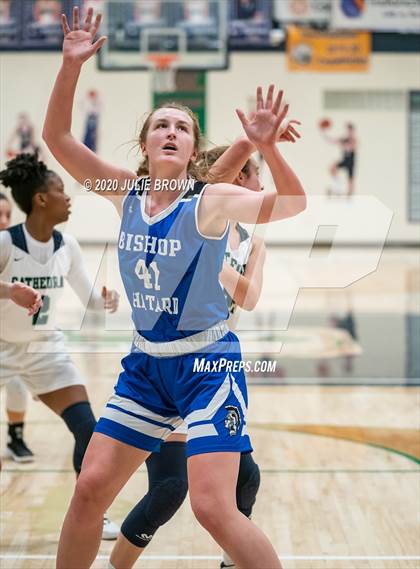 Thumbnail 1 in Cathedral vs. Indianapolis Bishop Chatard (City Tournament) photogallery.