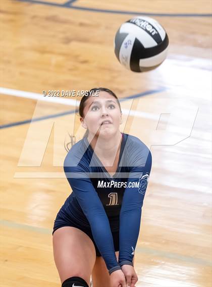 Thumbnail 1 in Mountain Ridge @ Corner Canyon photogallery.