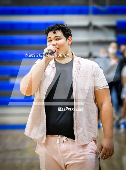 Thumbnail 1 in Olympia vs Tahoma (WIAA 4A District Playoff) photogallery.