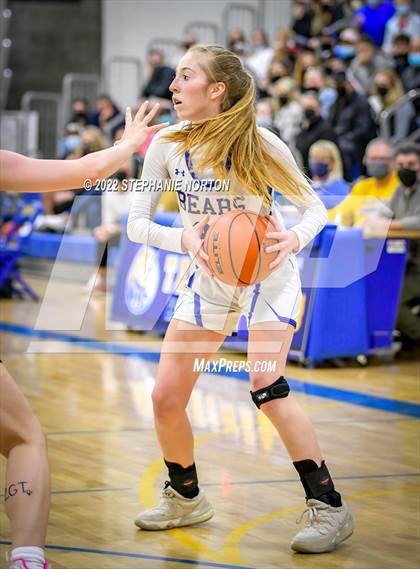 Thumbnail 2 in Olympia vs Tahoma (WIAA 4A District Playoff) photogallery.