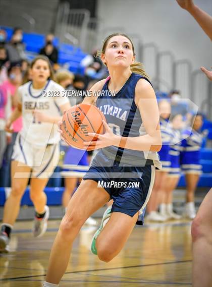 Thumbnail 2 in Olympia vs Tahoma (WIAA 4A District Playoff) photogallery.