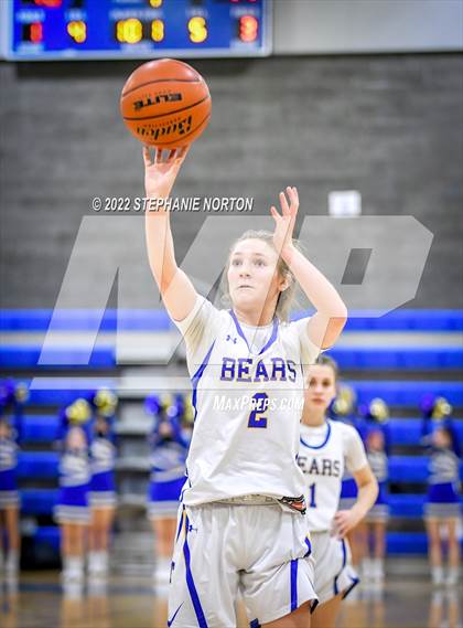 Thumbnail 1 in Olympia vs Tahoma (WIAA 4A District Playoff) photogallery.