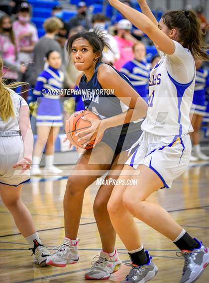 Thumbnail 3 in Olympia vs Tahoma (WIAA 4A District Playoff) photogallery.