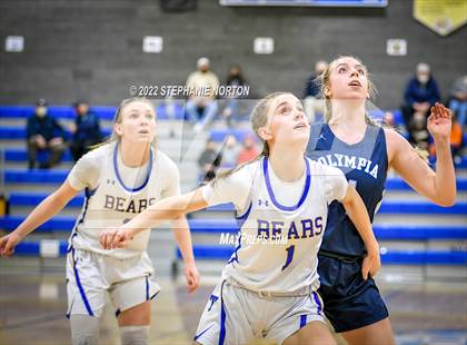 Thumbnail 2 in Olympia vs Tahoma (WIAA 4A District Playoff) photogallery.