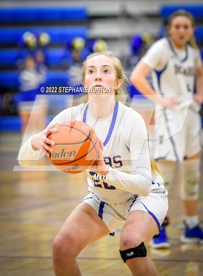Thumbnail 3 in Olympia vs Tahoma (WIAA 4A District Playoff) photogallery.