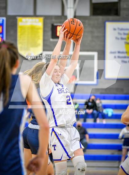 Thumbnail 3 in Olympia vs Tahoma (WIAA 4A District Playoff) photogallery.