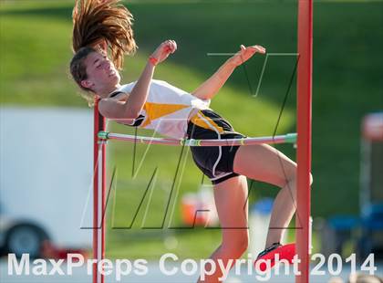 Thumbnail 3 in CIF Track and Field State Championship Finals (Saturday Girls Events) photogallery.