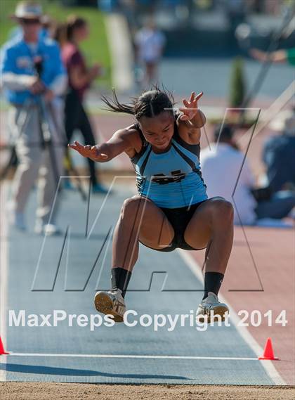 Thumbnail 1 in CIF Track and Field State Championship Finals (Saturday Girls Events) photogallery.
