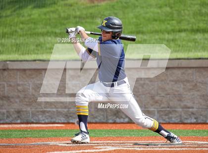 Thumbnail 3 in Catholic Memorial @ Xaverian Brothers photogallery.