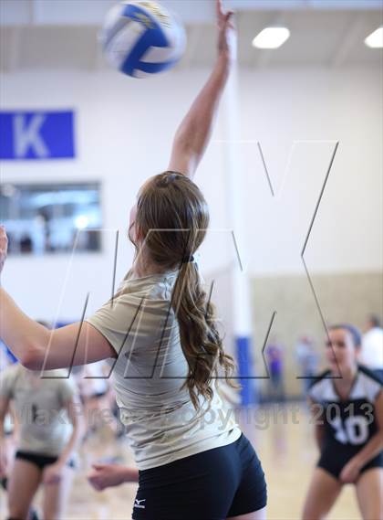 Thumbnail 1 in Central vs. Newton (KSHSAA 5A Sub-State Tournament) photogallery.