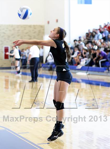 Thumbnail 2 in Central vs. Newton (KSHSAA 5A Sub-State Tournament) photogallery.
