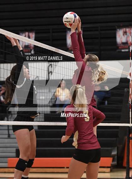 Thumbnail 3 in Fort Morgan vs. Ponderosa (4A Region 3 Playoff)  photogallery.