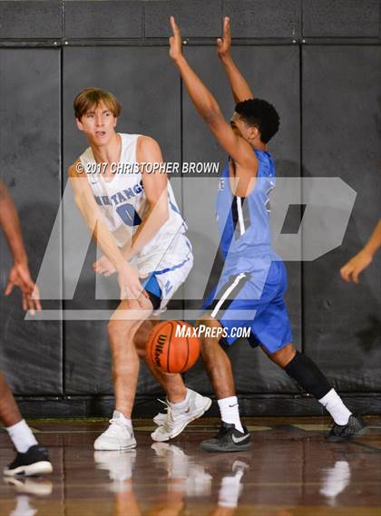 Thumbnail 2 in Katy Taylor vs Westside (McDonald's Texas Invitational) photogallery.