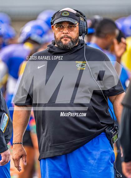 Thumbnail 3 in Beaumont United vs. Channelview (Scrimmage) photogallery.