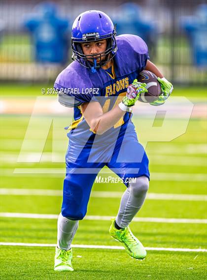 Thumbnail 1 in Beaumont United vs. Channelview (Scrimmage) photogallery.