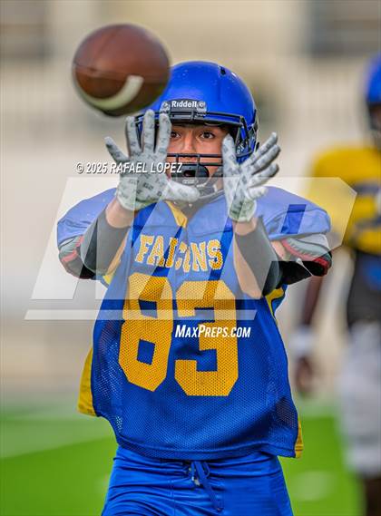 Thumbnail 1 in Beaumont United vs. Channelview (Scrimmage) photogallery.