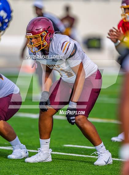 Thumbnail 2 in Beaumont United vs. Channelview (Scrimmage) photogallery.