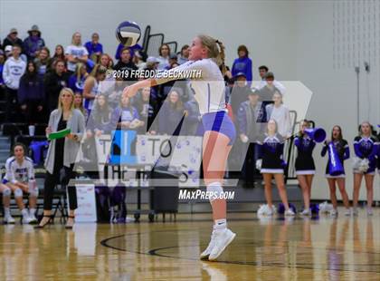 Thumbnail 1 in Gunter vs. Bonham (3A Regional Quarterfinal) photogallery.