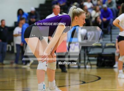 Thumbnail 1 in Gunter vs. Bonham (3A Regional Quarterfinal) photogallery.