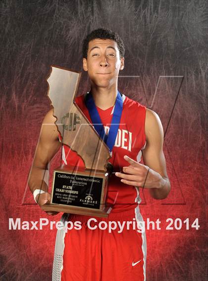 Thumbnail 2 in Mater Dei (CIF State Open Division Award Photos) photogallery.
