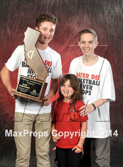 Thumbnail 1 in Mater Dei (CIF State Open Division Award Photos) photogallery.