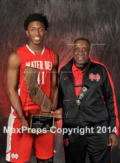 Thumbnail 2 in Mater Dei (CIF State Open Division Award Photos) photogallery.