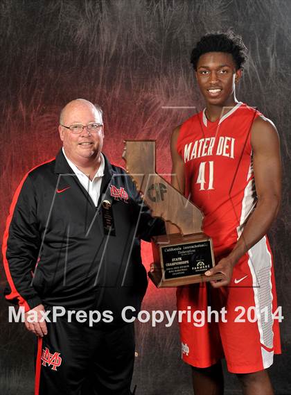 Thumbnail 3 in Mater Dei (CIF State Open Division Award Photos) photogallery.