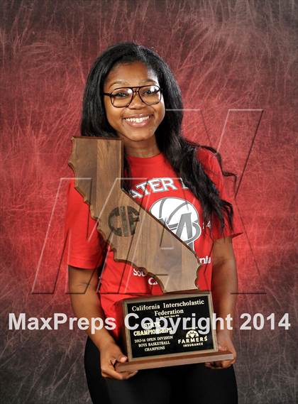Thumbnail 1 in Mater Dei (CIF State Open Division Award Photos) photogallery.