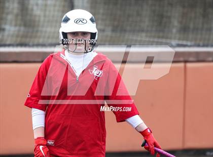 Thumbnail 2 in Grand Saline vs Lone Oak photogallery.