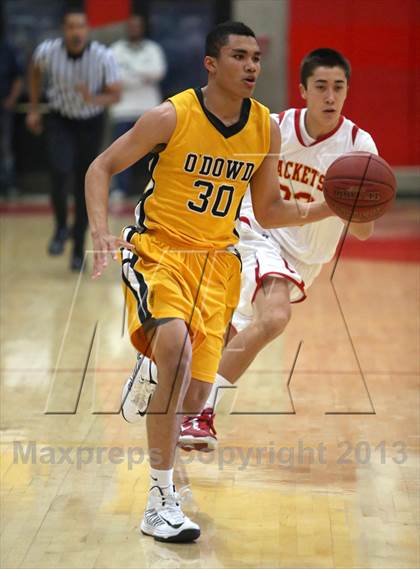 Thumbnail 3 in Bishop O'Dowd @ Berkeley photogallery.