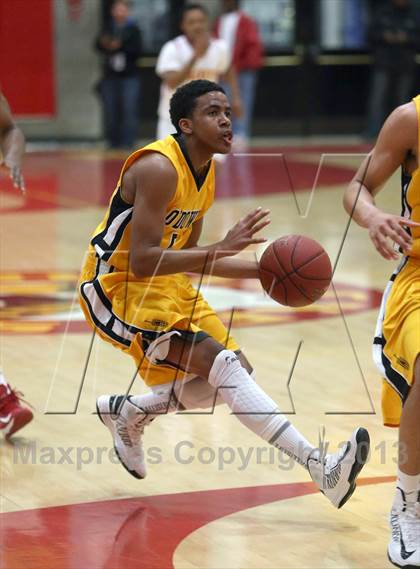 Thumbnail 3 in Bishop O'Dowd @ Berkeley photogallery.