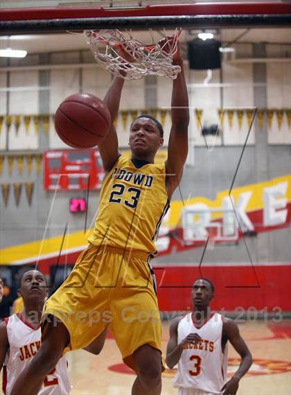 Thumbnail 2 in Bishop O'Dowd @ Berkeley photogallery.