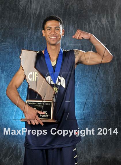 Thumbnail 3 in St. John Bosco (CIF State D2 Award Photos) photogallery.