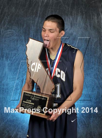Thumbnail 2 in St. John Bosco (CIF State D2 Award Photos) photogallery.