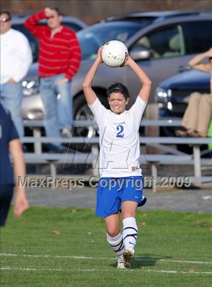 Thumbnail 3 in Wilton vs Avon (CIAC Class L 1st round) photogallery.