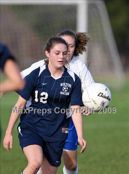 Thumbnail 2 in Wilton vs Avon (CIAC Class L 1st round) photogallery.