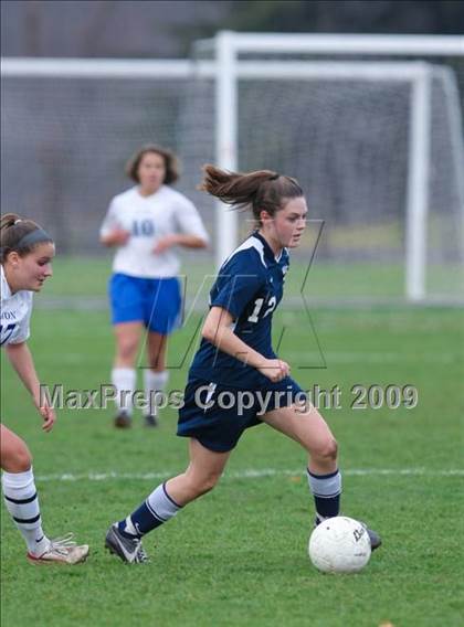 Thumbnail 3 in Wilton vs Avon (CIAC Class L 1st round) photogallery.