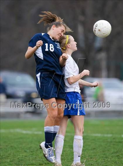 Thumbnail 1 in Wilton vs Avon (CIAC Class L 1st round) photogallery.